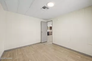908 W Hadley St, Tucson, AZ 85705 - Photo 19