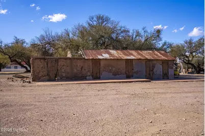 49 Right Of Way Road, Tubac, AZ 85646 - Photo 37