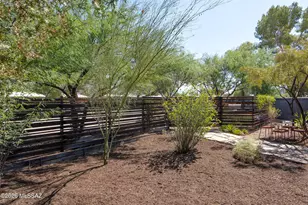 2002 E Monte Vista Dr, Tucson, AZ 85719 - Photo 39