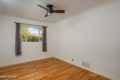 2002 E Monte Vista Drive, Tucson, AZ 85719 - Photo 31