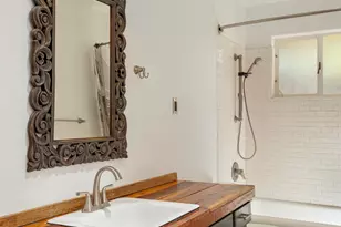 2002 E Monte Vista Dr, Tucson, AZ 85719 - Photo 31