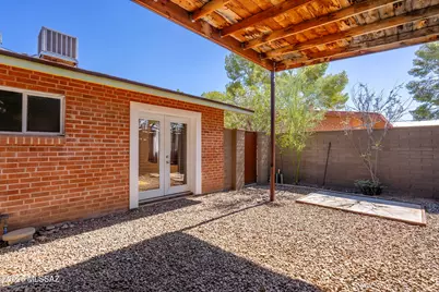 2002 E Monte Vista Drive, Tucson, AZ 85719 - Photo 27