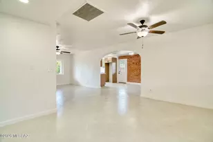 4826 E Bellevue St, Tucson, AZ 85712 - Photo 9