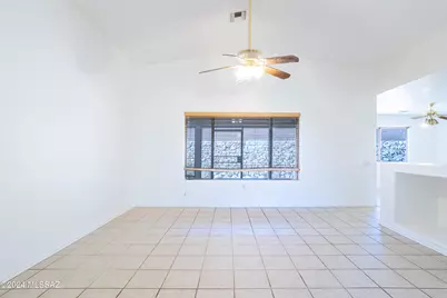 287 N VÃ­a La Castellana, Green Valley, AZ 85614 - Photo 29