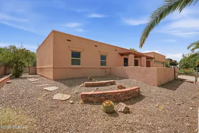 1221 N Avenida Canon Del Cajon, Green Valley, AZ 85614 - Photo 3