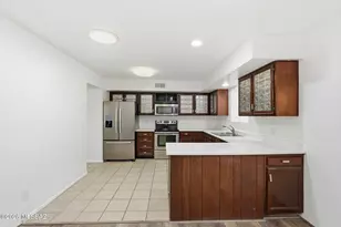 1221 N Avenida Canon Del Cajon, Green Valley, AZ 85614 - Photo 9