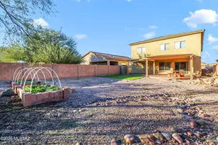 86 E Calle Trona, Green Valley, AZ 85614 - Photo 37