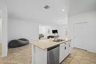 10599 W Kerrigan Ln, Marana, AZ 85653 - Photo 13