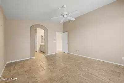 573 W Silvertip Road, Oro Valley, AZ 85737 - Photo 11