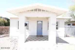 1023 E Lee St, Tucson, AZ 85719 - Photo 1