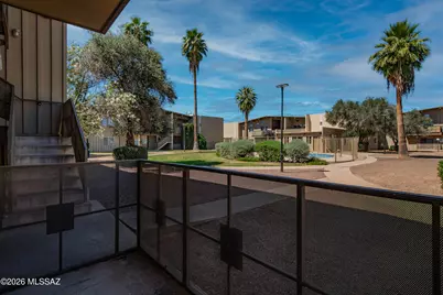 2525 N Alvernon Way #UNIT B1, Tucson, AZ 85712 - Photo 5