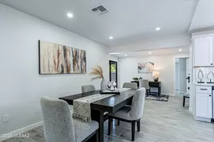 4137 E Sylvane Dr, Tucson, AZ 85711 - Photo 9