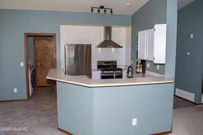 9661 E Caldwell Drive, Tucson, AZ 85747 - Photo 11