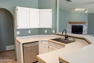 9661 E Caldwell Dr, Tucson, AZ 85747 - Photo 13
