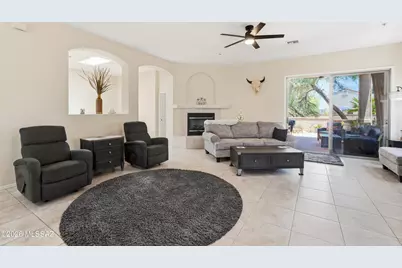 592 W Crenshaw Lane, Green Valley, AZ 85614 - Photo 13