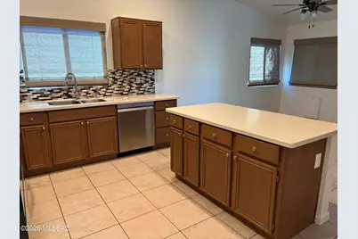 4805 W Bayberry Street, Tucson, AZ 85742 - Photo 5