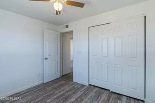 236 W Bilby Rd, Tucson, AZ 85706 - Photo 17