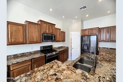 7291 N Basie Court, Tucson, AZ 85743 - Photo 13