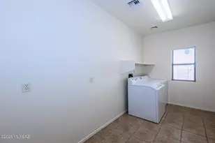 7574 E Autumn Leaf Dr, Tucson, AZ 85756 - Photo 31