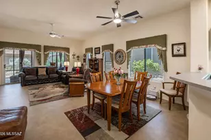 13537 N Holly Grape Dr, Marana, AZ 85658 - Photo 7