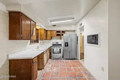 128 W William Carey Street, Corona de Tucson, AZ 85641 - Photo 11
