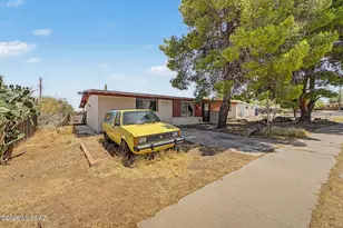 128 W William Carey St, Corona de Tucson, AZ 85641 - Photo 3