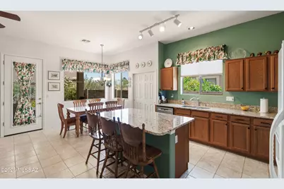 2487 E Big View Drive, Oro Valley, AZ 85755 - Photo 17