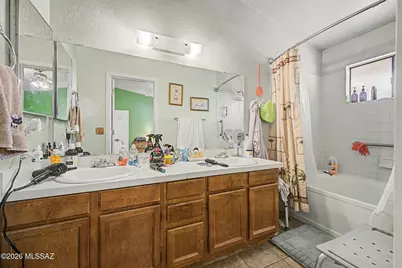 1951 W Cabernet Drive, Tucson, AZ 85746 - Photo 17