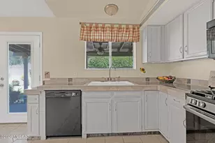 2972 W Pepper Dr, Tucson, AZ 85741 - Photo 9