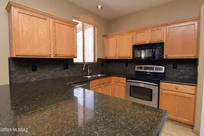 10226 E Desert Eden Place, Tucson, AZ 85747 - Photo 15