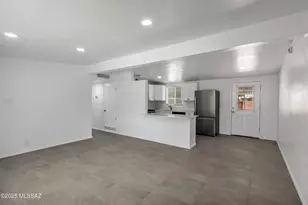 5225 E 26th St, Tucson, AZ 85711 - Photo 7