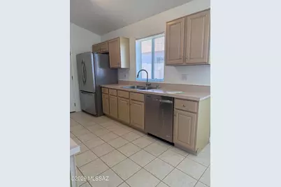12349 N Brightridge Drive, Oro Valley, AZ 85755 - Photo 7