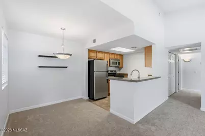 101 S Players Club Drive #APT 23202, Tucson, AZ 85745 - Photo 9