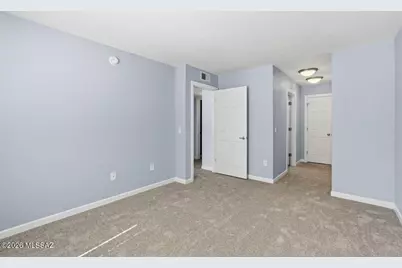 101 S Players Club Drive #APT 23202, Tucson, AZ 85745 - Photo 17