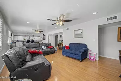 7502 E Lee Place, Tucson, AZ 85715 - Photo 5