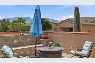 1024 W Tenniel Drive, Green Valley, AZ 85614 - Photo 3