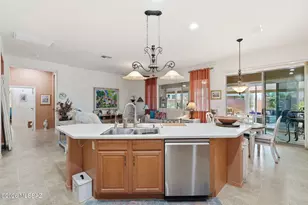 1024 W Tenniel Dr, Green Valley, AZ 85614 - Photo 13
