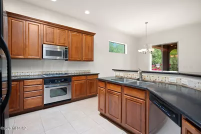 6242 N VÃ­a Paloma Rosa, Tucson, AZ 85718 - Photo 9