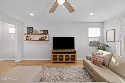 14217 E Hub Drive, Vail, AZ 85641 - Photo 9