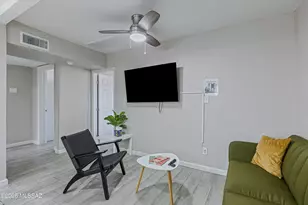 4935-4937 E 1st St, Tucson, AZ 85711 - Photo 9