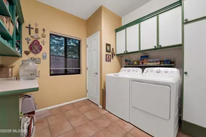 1720 N Forty Niner Drive, Tucson, AZ 85749 - Photo 33