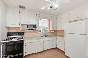 6701 E Koralee St, Tucson, AZ 85710 - Photo 13