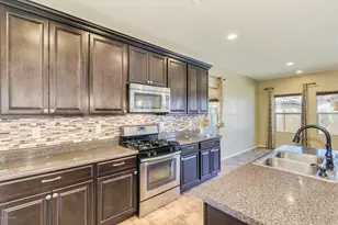 10735 E Saguaro Sunset Pl, Tucson, AZ 85747 - Photo 5