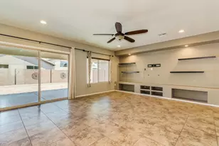 10735 E Saguaro Sunset Pl, Tucson, AZ 85747 - Photo 3