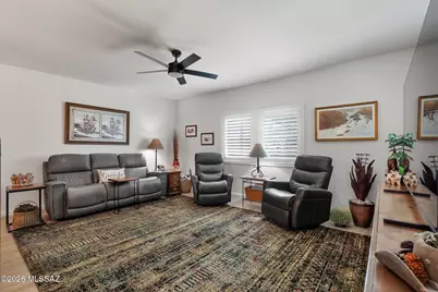 653 W Redondo Place, Green Valley, AZ 85614 - Photo 7