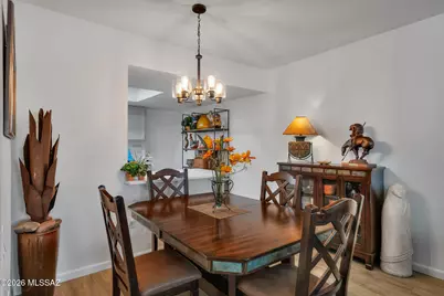 653 W Redondo Place, Green Valley, AZ 85614 - Photo 11