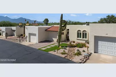 653 W Redondo Place, Green Valley, AZ 85614 - Photo 1