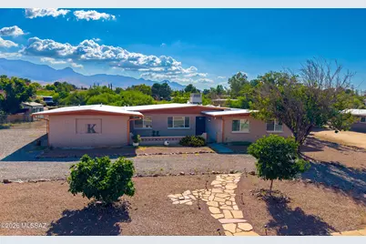 2002 S Town and Country Drive, Sierra Vista, AZ 85635 - Photo 1