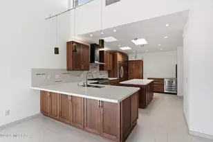 1979 E Campbell Terrace, Tucson, AZ 85718 - Photo 15