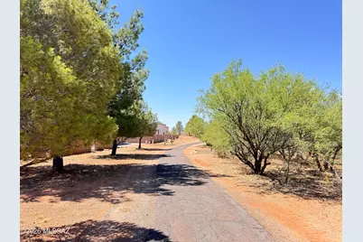 672 S Meadowood Lane, Sierra Vista, AZ 85635 - Photo 27